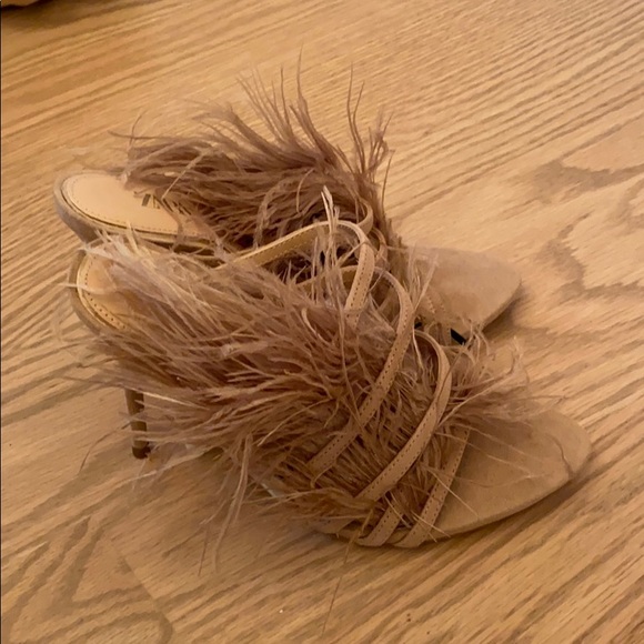 Zara taupe suede feathered sandal - Picture 2 of 4